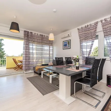 Apartament Antonio Sukošan