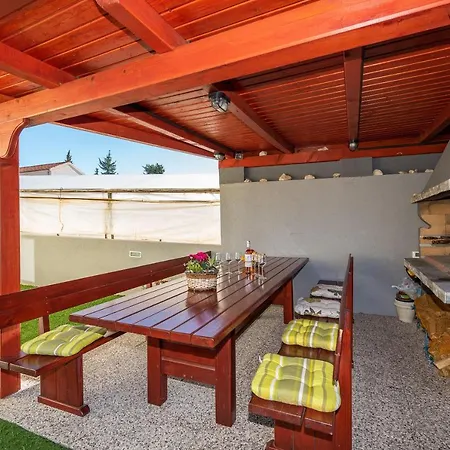 Apartman Antonio *