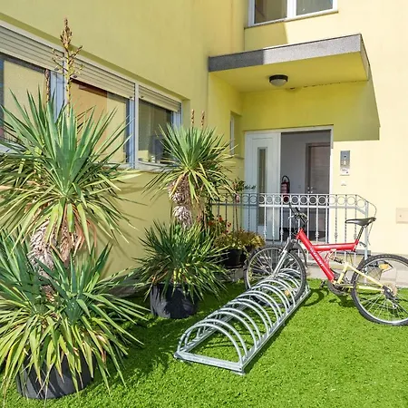 Antonio Apartman Sukosan