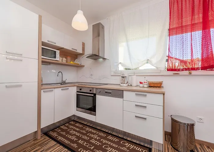 Antonio Apartman *