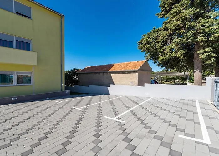 Antonio Apartamento Sukošan