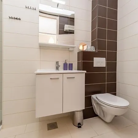 Antonio Apartament Sukošan